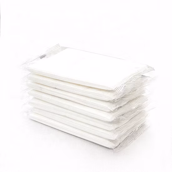 Fornecimento de toalha de banho descartável para os pés